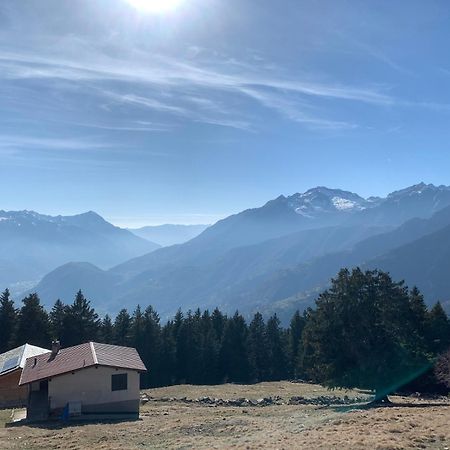 Chalet Baita Delle Favole Di Rosarita Berbenno di Valtellina Exterior foto