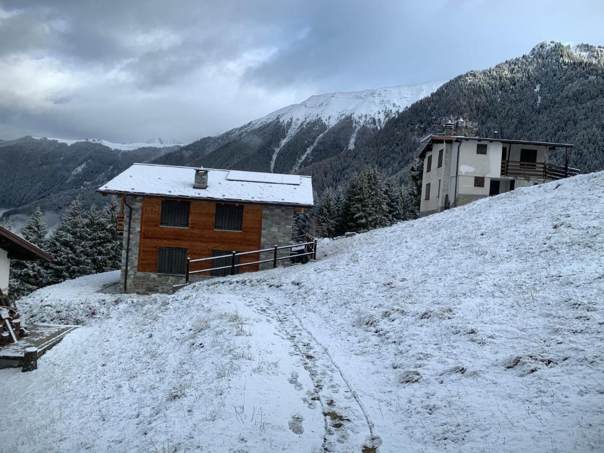 Chalet Baita Delle Favole Di Rosarita Berbenno di Valtellina Exterior foto