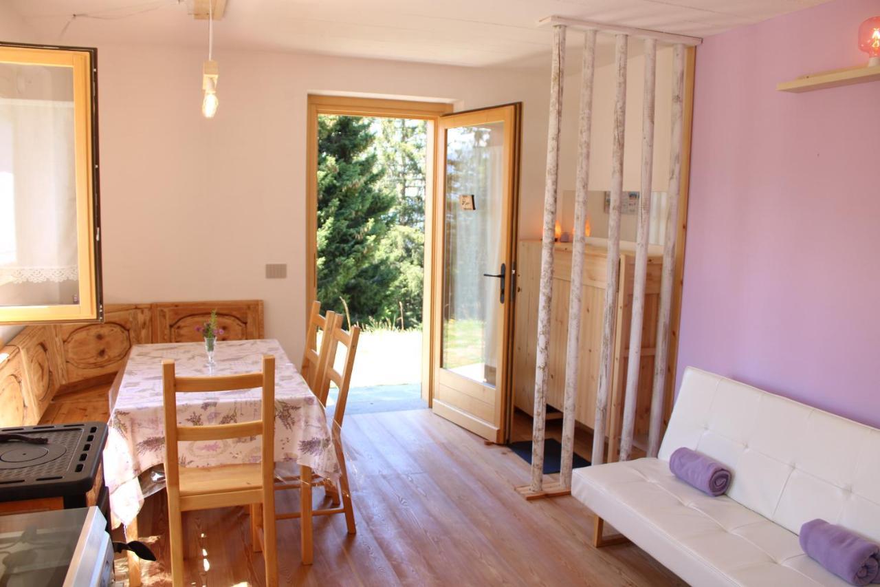 Chalet Baita Delle Favole Di Rosarita Berbenno di Valtellina Exterior foto